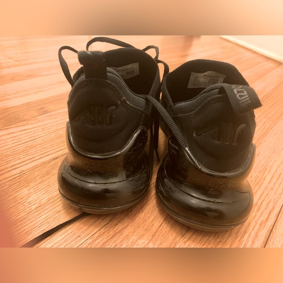 Nike Air Max 270 - Picture 3 of 6